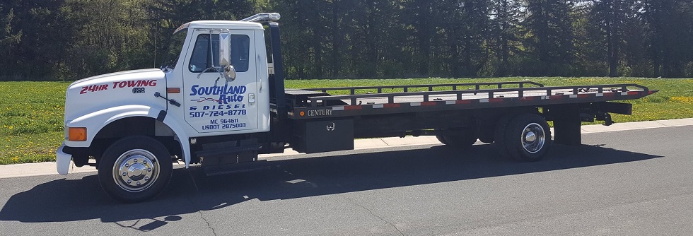 24-Hour flatbed tow truck